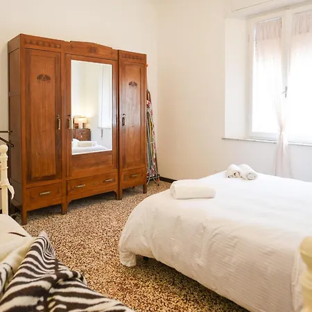 Innpisarentals2 - Old Town Flat *