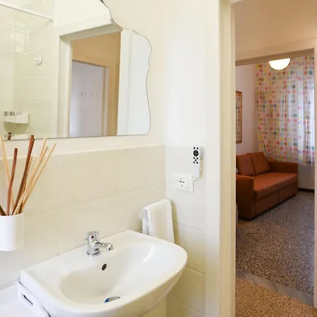 Innpisarentals2 - Old Town Flat *